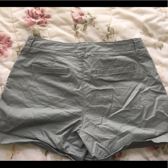 2 pairs H&M shorts - Picture 6 of 6